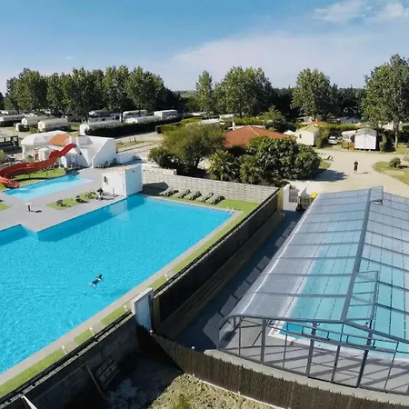 4 Etoiles - Piscine - Efchb0